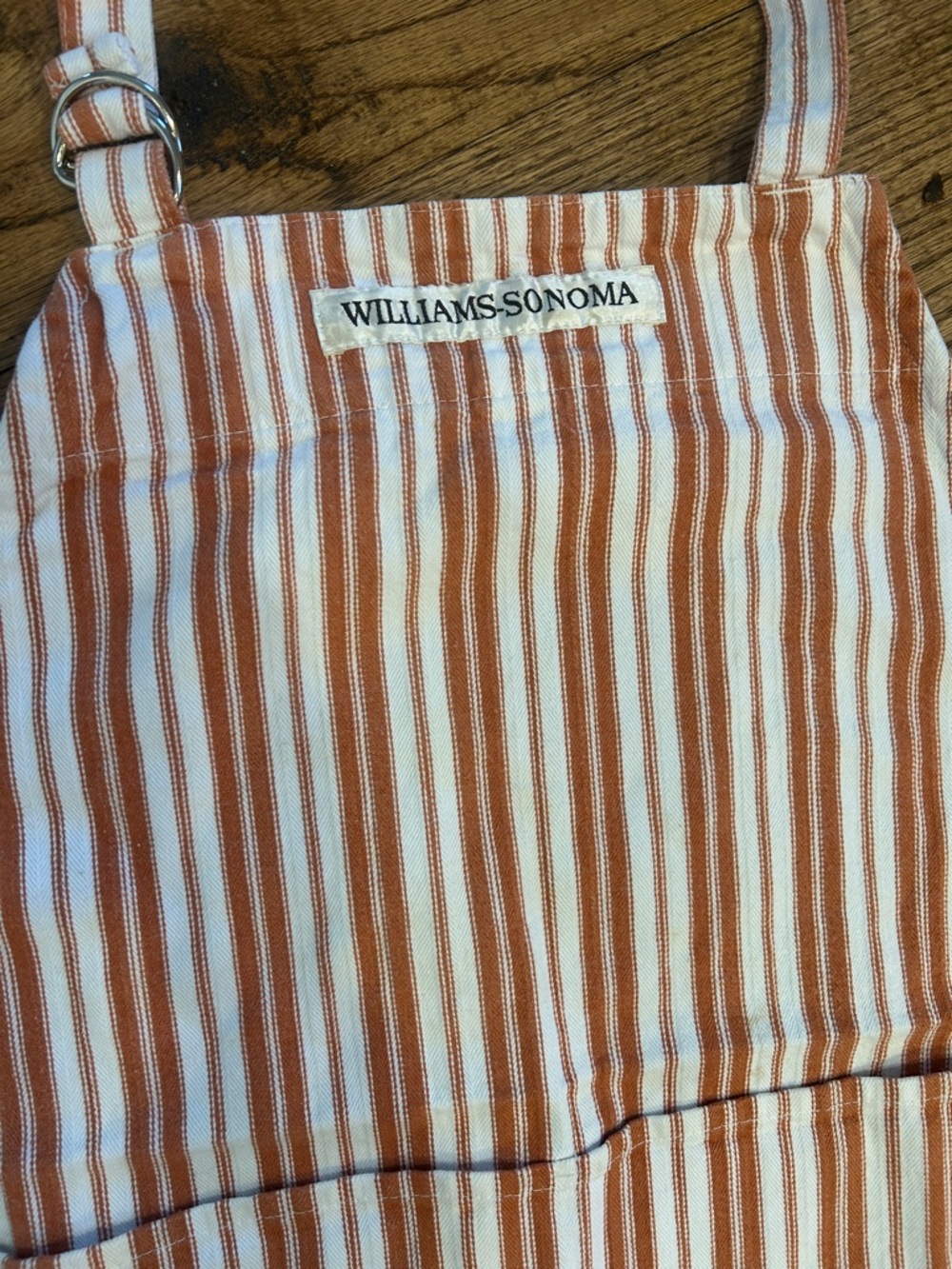 Williams Sonoma Rust and White Striped Apron with Adjustable Buckle